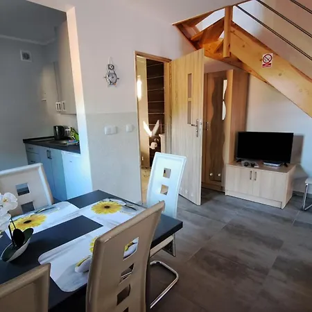 Tyfami - Dom 2 Prázdninový dům