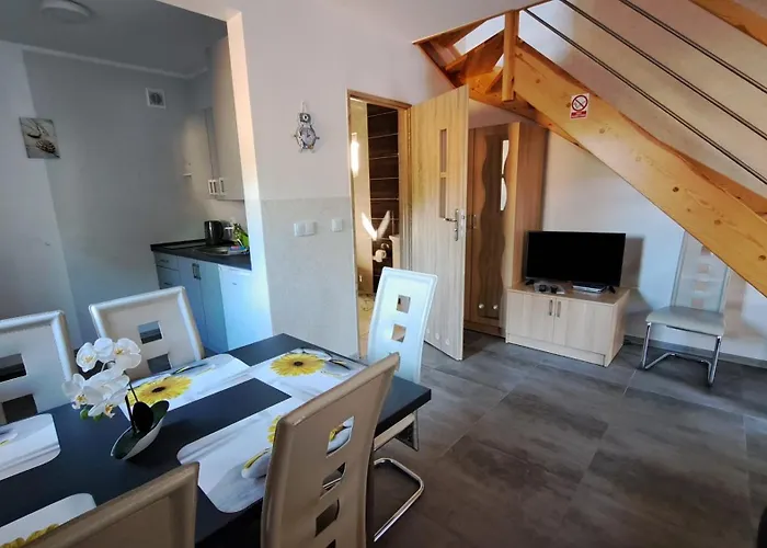 Tyfami - Dom 2 Casa de Férias